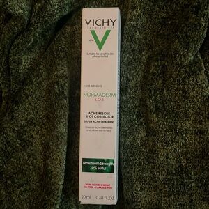 ✨ Vichy Normaderm S.O.S Acne Rescue Spot Corrector - NEW